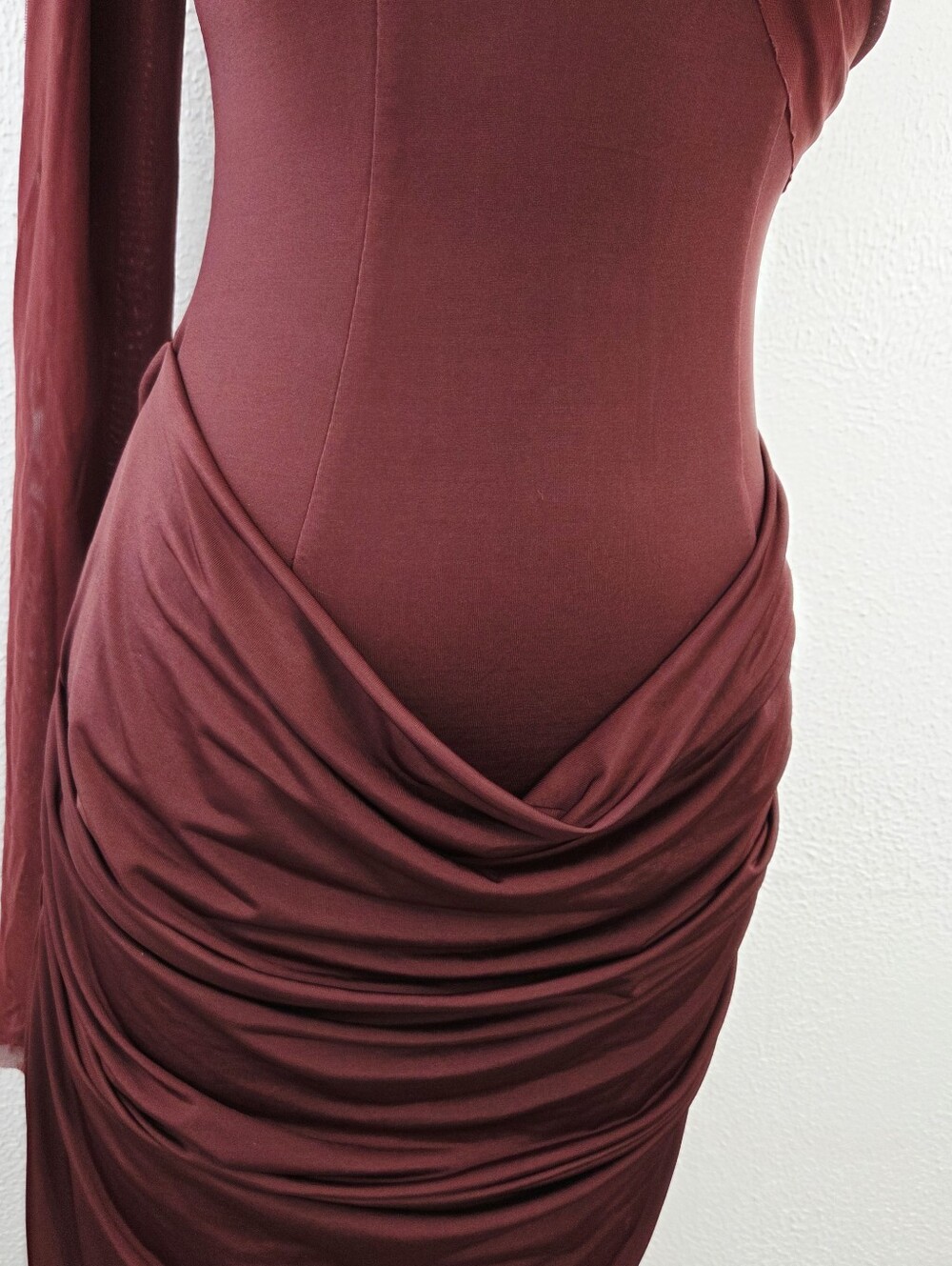 Meshki Mattea Slinky Mesh Maxi Dress With Scarf Burgundy red women's size small - Picture 7 of 10